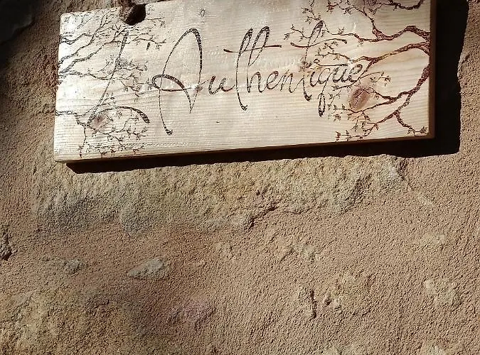 Дом отдыха Le Clos De *